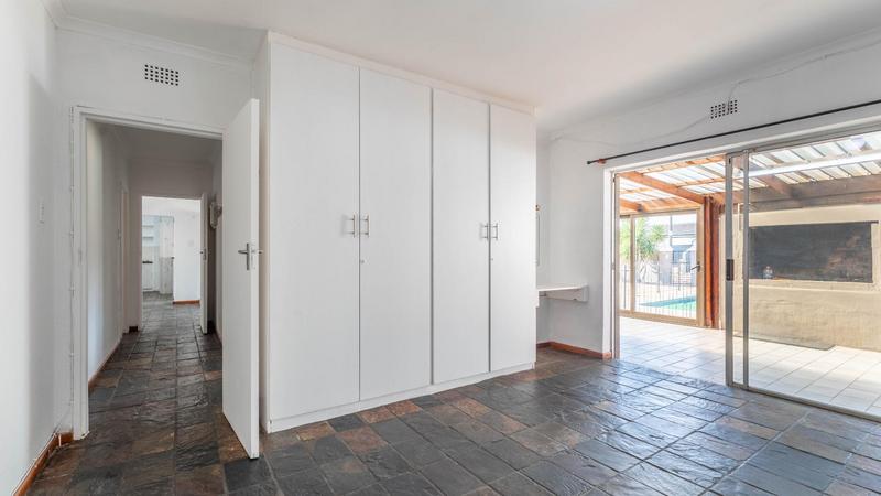 4 Bedroom Property for Sale in Duynefontein Western Cape